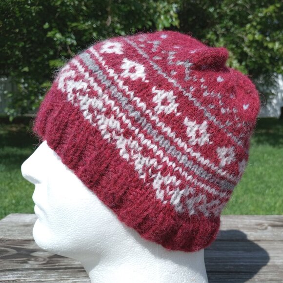 Men's Alpaca Fair Isle Wool Beanie Hat Hand Knit Red Winter Nordic Women's - Picture 9 of 9